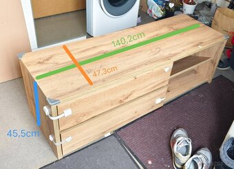 TV stolek - dekor přírodní dřevo - 8