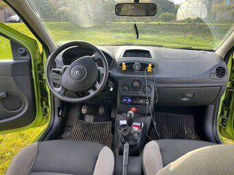 Prodám Clio 3 rv.2010 STK do 9/2027 - 8