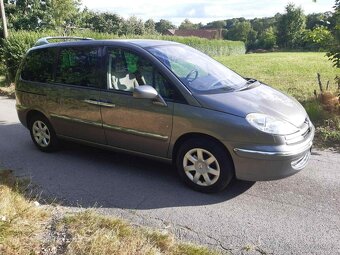 Peugeot 807 2.2 Hdi 125 kw -7mist. model 2010 - 8