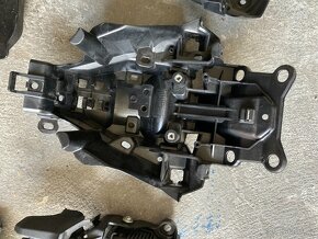 Yamaha MT 09,díly - 8