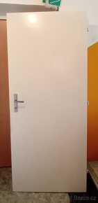 Interiérové bílé dveře plné i sklo - 8