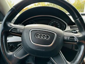 Audi A8 sedan - 8