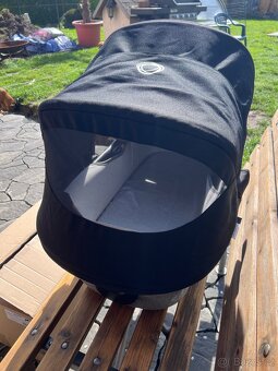 Bugaboo Fox 2 + autosedačka + 2x Isofix základna - 8