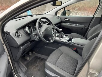 Peugeot 3008 1,2 PT 96KW rv 2015 naj. 115 tis velmi pěkná - 8
