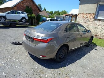 Toyota Corolla 1.6i 97kw, r.2019, klima, 1. majitel - 8