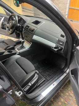 PRODÁM BMW X3 2.0d Xdrive - 8