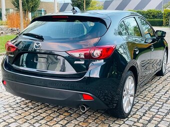 Mazda 3 1.5i 74KW BENZIN MANUÁL - 8
