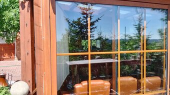 Zatahovací skleněné dveře - 8