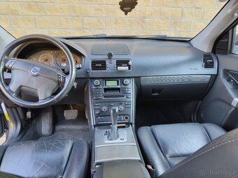 Volvo XC90 - 8