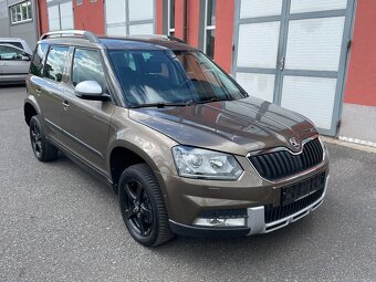 Škoda Yeti 2.0 TDI Elegance 4x4 DSG Navi - 8