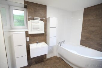 Pronájem byt 2+1 v Kolíně 60 m2 po nedávné rekonstrukci - 8