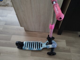 Koloběžka dětská - 8