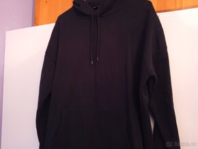Černá oversized mikina/šaty s kapucí - 8
