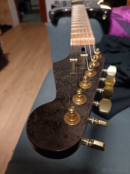Blackstar 30w+ kytara strat - 8