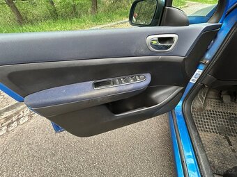 PEUGEOT 307 - PANORAMA, TAŽNÉ, 6míst - 8