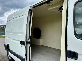 Renault Master 2.5 DCI - 8