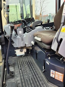minirypadlo Kubota U27-4 - 8