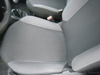 Toyota Aygo rok 2020 5 dveřova. - 8