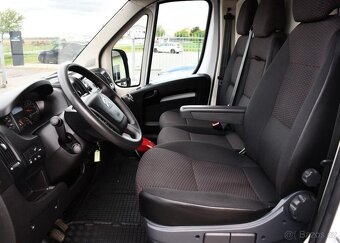 Citroën Jumper 2,2HDi ČR 1.MAJ PRAV. SERVIS nafta manuál - 8