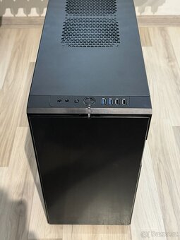 Počítačová skříň / case Fractal Design Define R4 s bočnicí - 8