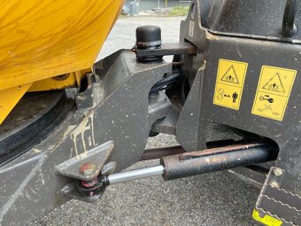 Kloubový otočný dumper Mecalac TA3SH s pohonem 4x4 - 8