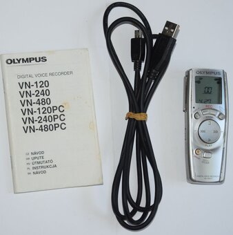 Digitální záznamník / diktafon OLYMPUS, USB port připojení - 8