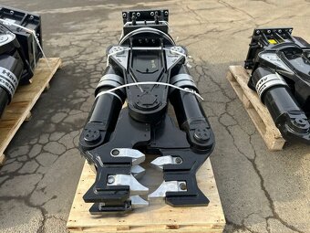Demoliční nůžky Hardy 1320kg pro 13-18t bagr - 8