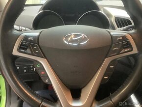 Veloster 1.6i, Premium, Plná výbava, Top stav - 8
