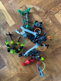 LEGO Bionicle a Hero Factory - 8
