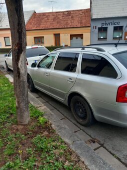 Škoda Octavia  2 - 8