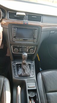 Škoda Superb 3.6 FSI 191kw V6 4x4 L&K - 8