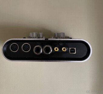 Alesis iO2 USB - 8