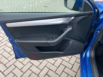 Škoda Octavia kombi 2.0TDI DSG 110kw NAVI ACC 2019 - 8