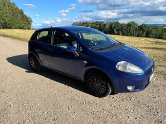 Fiat Grande Punto 1.4 i - 8