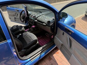 VW New Beetle 2.0i 85kW na LPG - 8