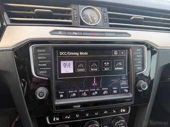 WV Passat variant 2.0 TDI biturbo 176kw zlevněno - 8