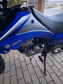 Suzuki DR 125 SM - 8