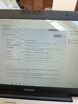 Prodám notebook Toshiba l500 - 8