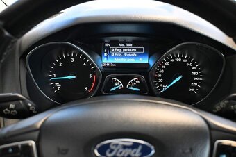 Prodám Ford Focus combi - 8