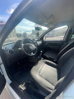 Dacia Duster 1.5DCi 80kw 4x4 - 8
