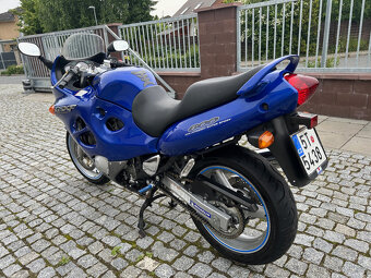 Suzuki GSX 600 F A2 25kW - 8