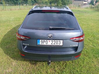 Skoda Superb nehavarovane - 8