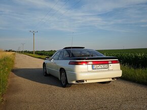 Subaru SVX 3.3 H6 - 8