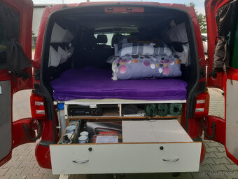 VW Transporter T5 facelift, 2,0 103kw, r.v.2011, 5míst, long - 8