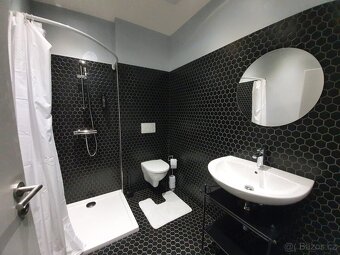 ZEDNICKÉ PRÁCE, KOMPLETNÍ REKONSTRUKCE BYTU, KOUPELNY ATD… - 8