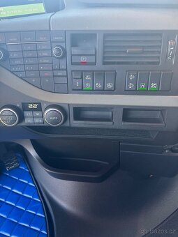 Volvo FH 500 XL kabina - 8
