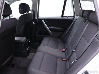 BMW X3 2,0 20d 130kW xDrive Automat (2009) - 8