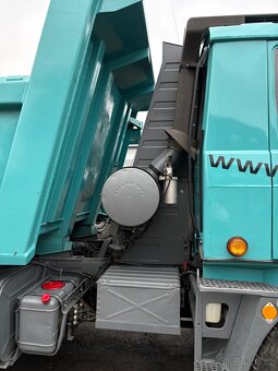 Tatra 815 sklápěč - 8