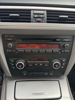BMW E91 320D NOVÉ ROZVODY, NÍZKÝ NÁJEZD, KRÁSNÝ STAV - 8