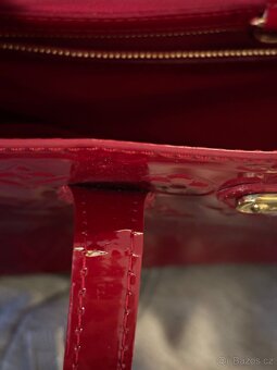 Louis Vuitton Wilshire Vernis – elegantní lakovaná kabelka - 8